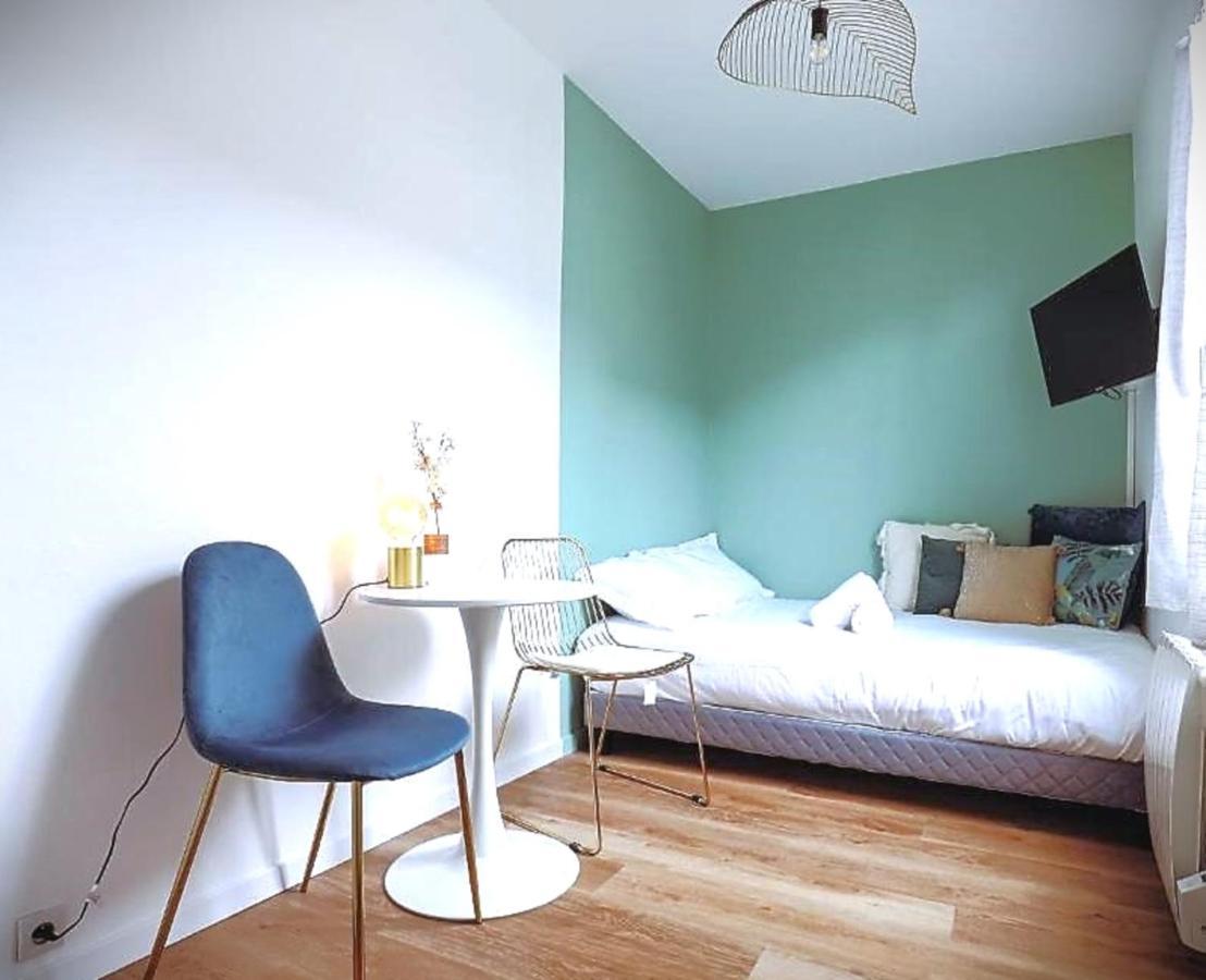 Ferienwohnung Elegant - Studio Proche Cathedrale Et Au Calme Le Mans Exterior foto